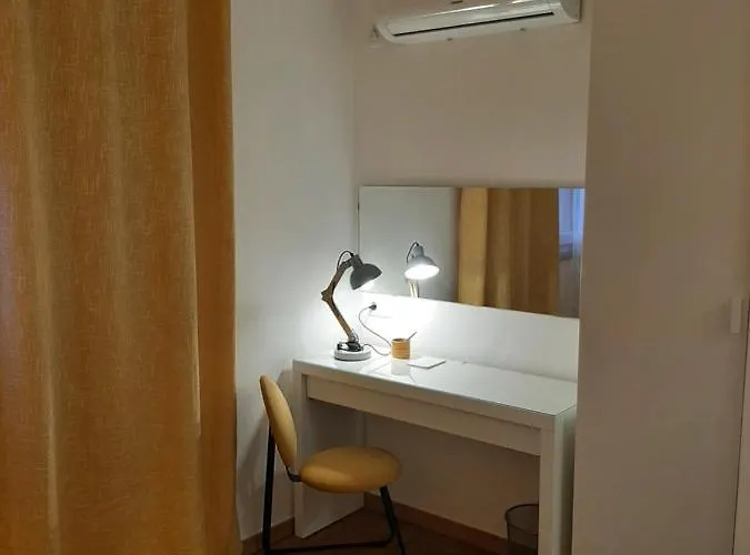 Qr For Family, Couples, And Friends In *