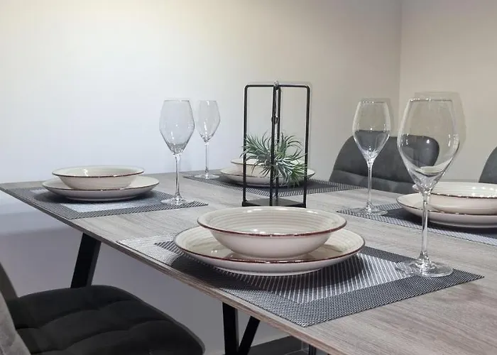 Lägenhet Qr For Family, Couples, And Friends In