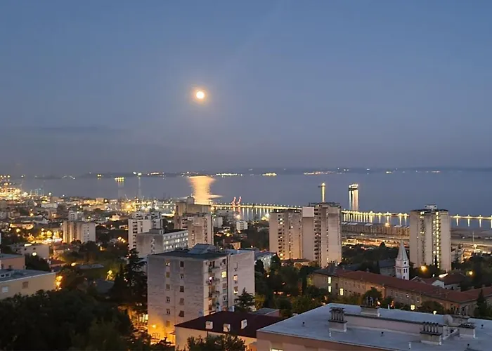 Qr For Family, Couples, And Friends In Lägenhet