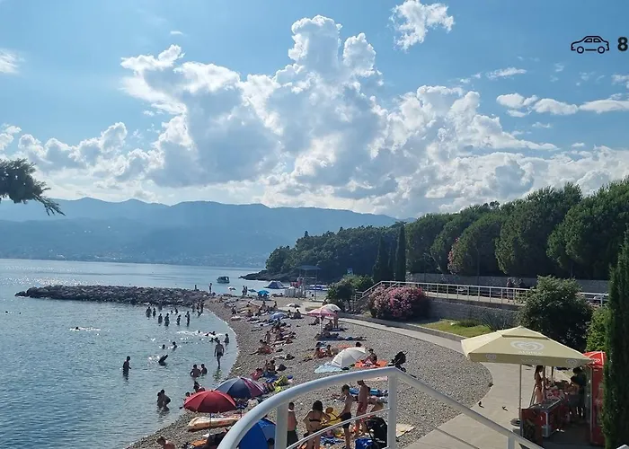 Qr For Family, Couples, And Friends In Rijeka